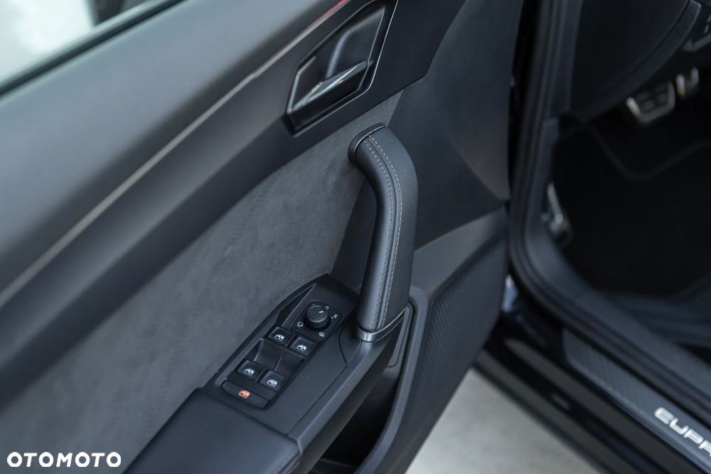 Cupra Formentor 1.5 e-Hybrid PHEV VZ DSG - 39