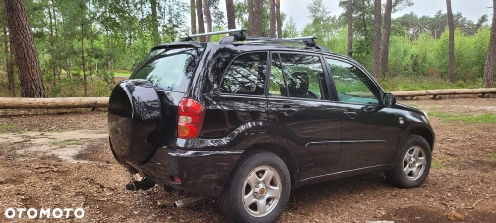 Toyota RAV4 - 7