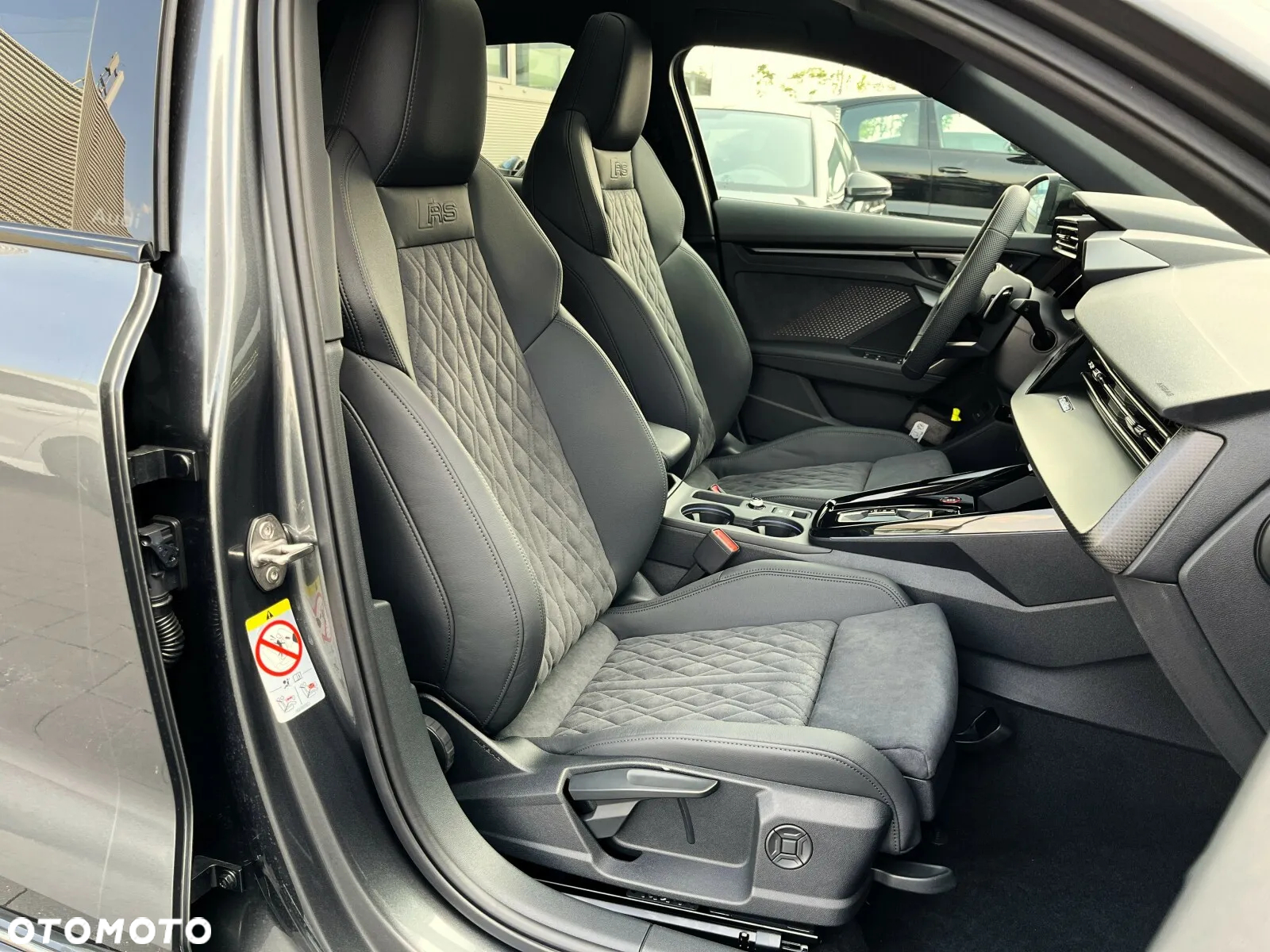 Audi RS3 Limousine TFSI Quattro S tronic - 17
