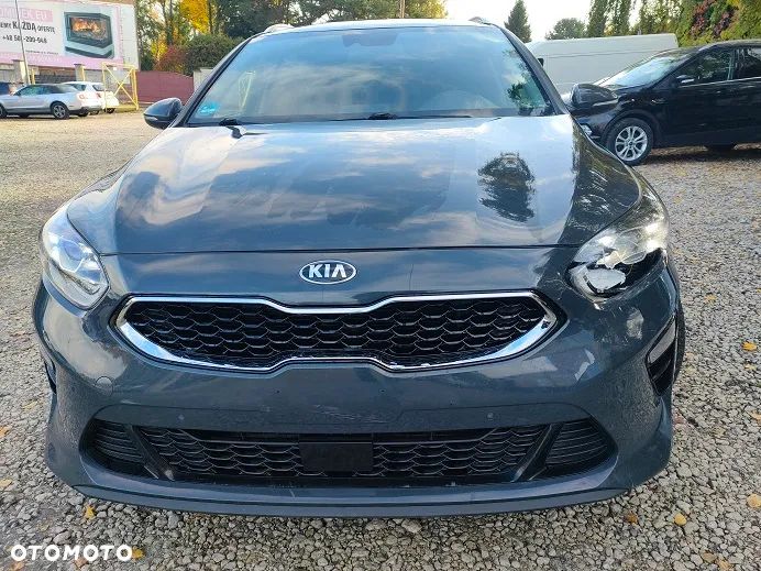 Kia Ceed 1.4 T-GDI L Business Line Plus DCT - 6