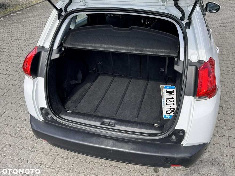 Peugeot 2008 1.2 Pure Tech Active - 22