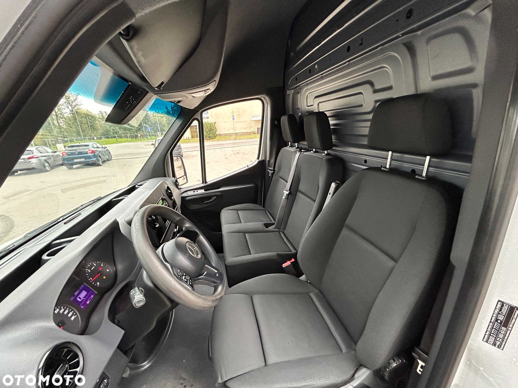 Mercedes-Benz sprinter - 11