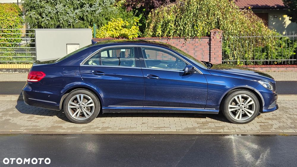 Mercedes-Benz Klasa E 220 CDI 7G-TRONIC Avantgarde - 4