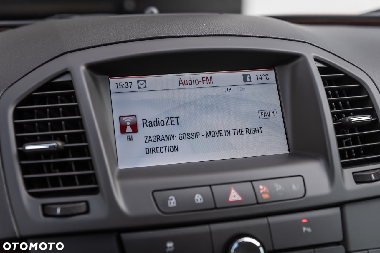 Opel Insignia - 28