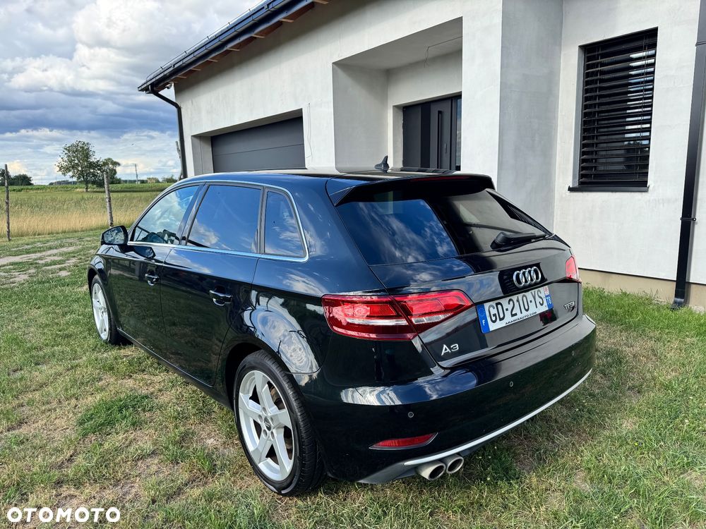 Audi A3 Sportback 35 TFSI cylinder on demand S tronic design - 1