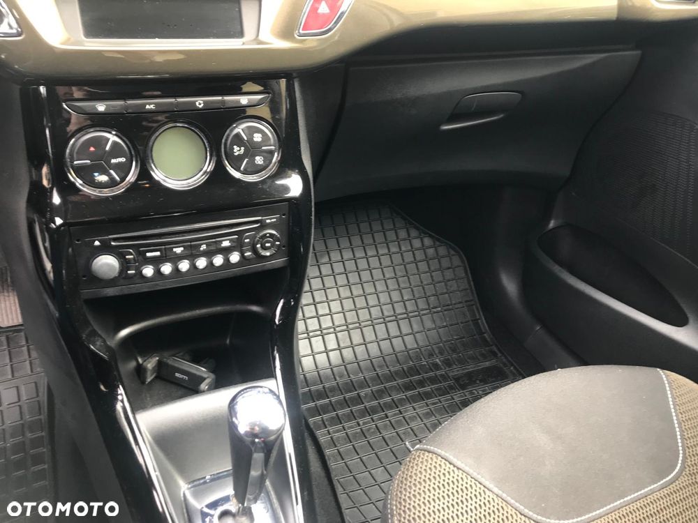 Citroën C3 1.4 VTi Selection MAP - 15