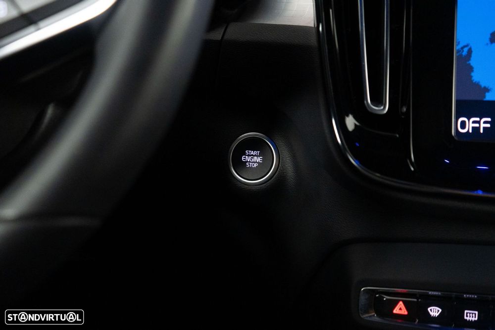 Volvo XC 40 1.5 T4 PHEV Inscription Expression - 25