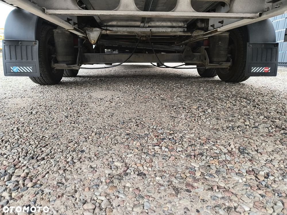 Volkswagen transporter t6 - 16