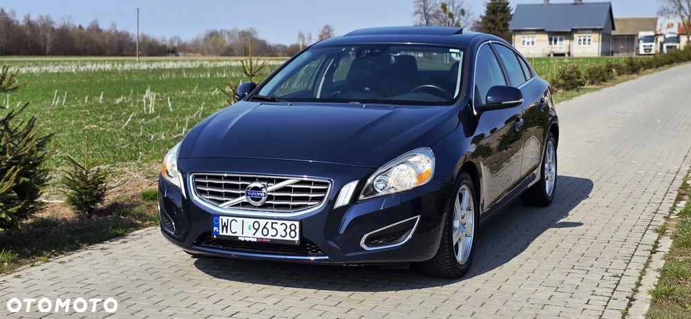 Volvo S60 - 24