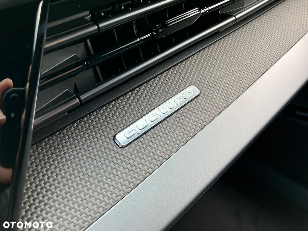Audi RS3 Limousine - 26