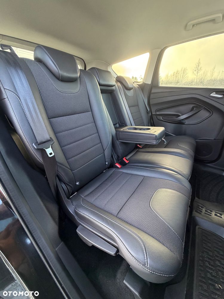 Ford Kuga 2.0 TDCi 2x4 Individual - 29