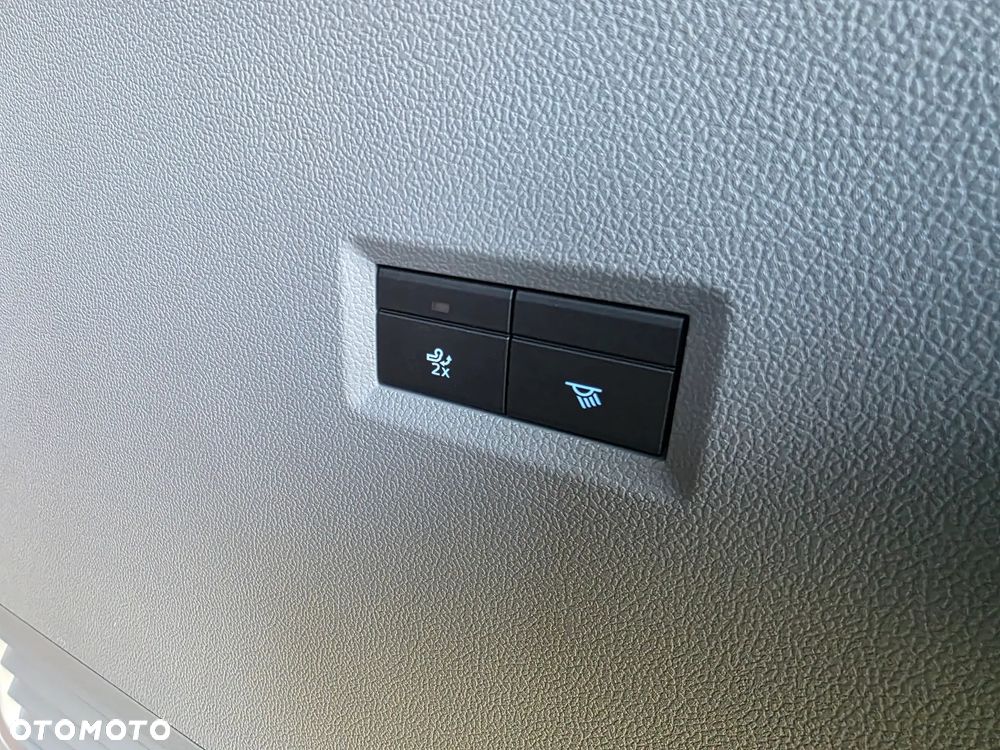 Ford Tourneo Custom 2.0 EcoBlue 320 AWD L2 Active - 24