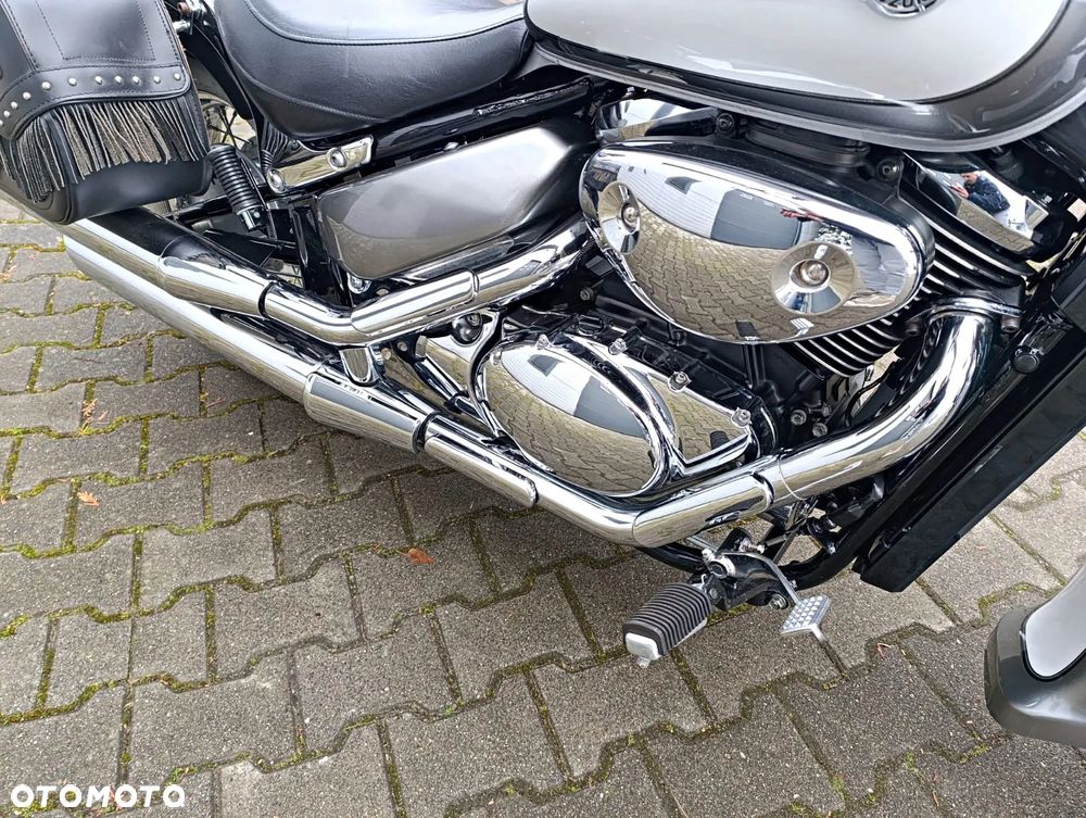 Suzuki VL 800 Volusia - 4