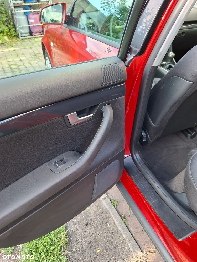 Audi A4 Avant 2.5 TDI - 9