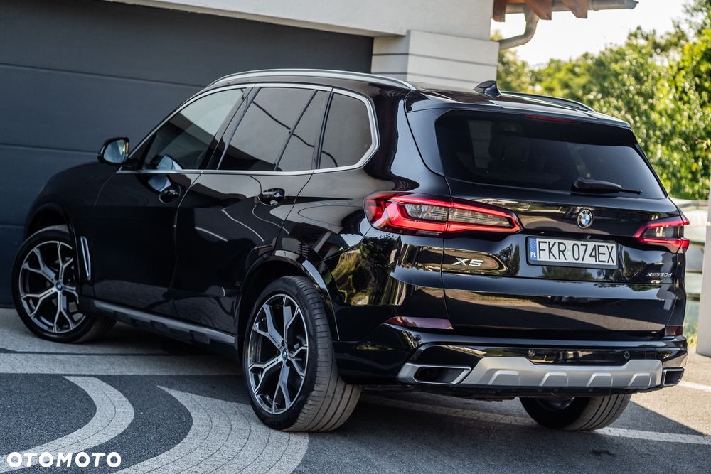 BMW X5 xDrive30d xLine - 28