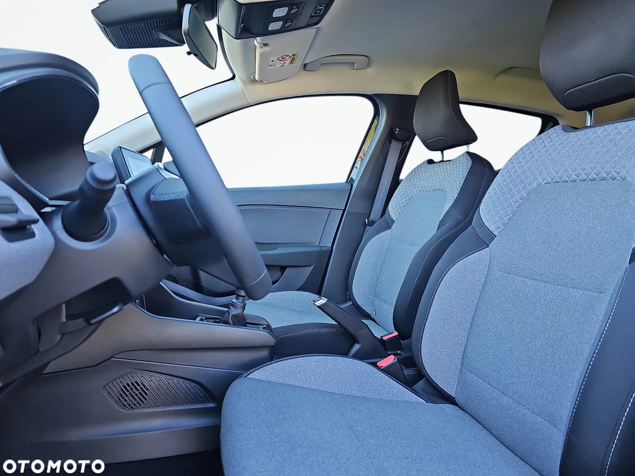 Renault Clio 1.0 TCe Evolution - 11