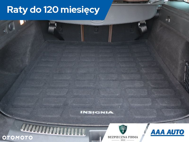 Opel Insignia - 15