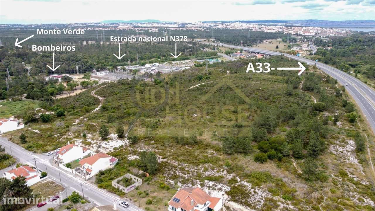 Terreno para Hotel, Retail park ou espaços comerciais do ramo alimenta - Grande imagem: 2/19