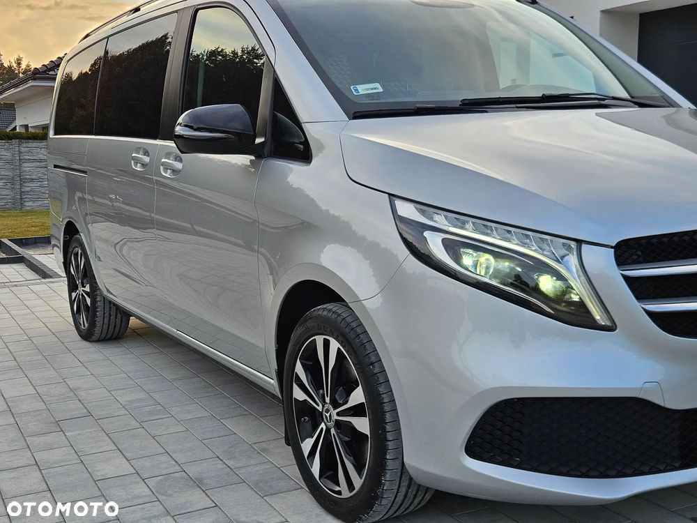 Mercedes-Benz Klasa V 300 d 4-Matic Avantgarde 9G-Tronic (d³ugi) - 16