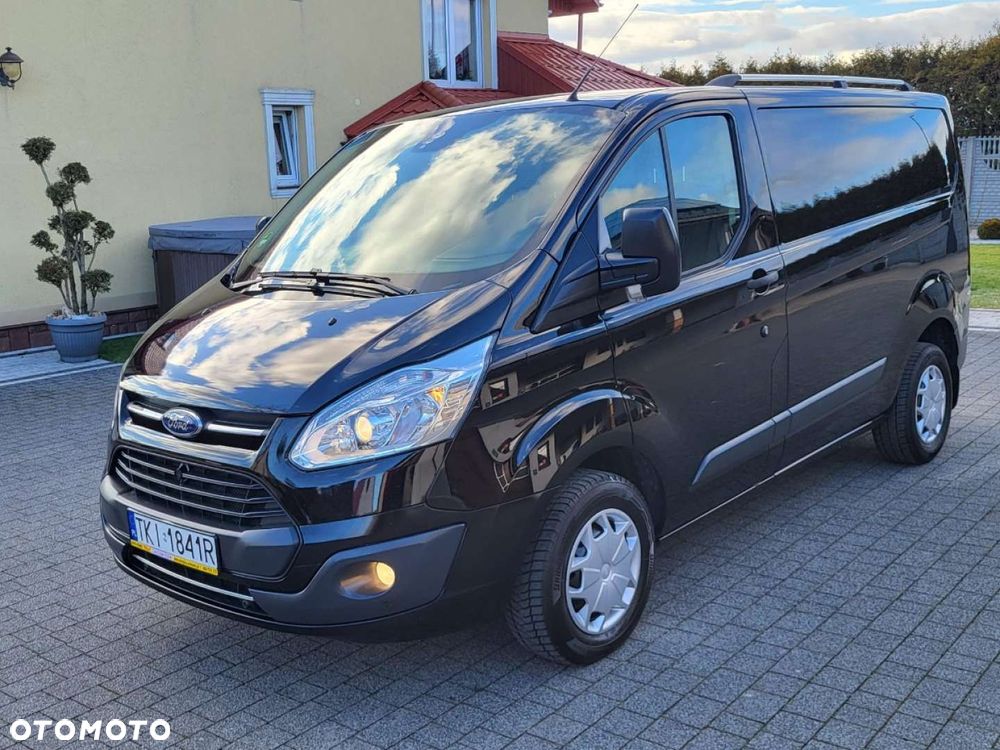Ford Tourneo Custom - 4