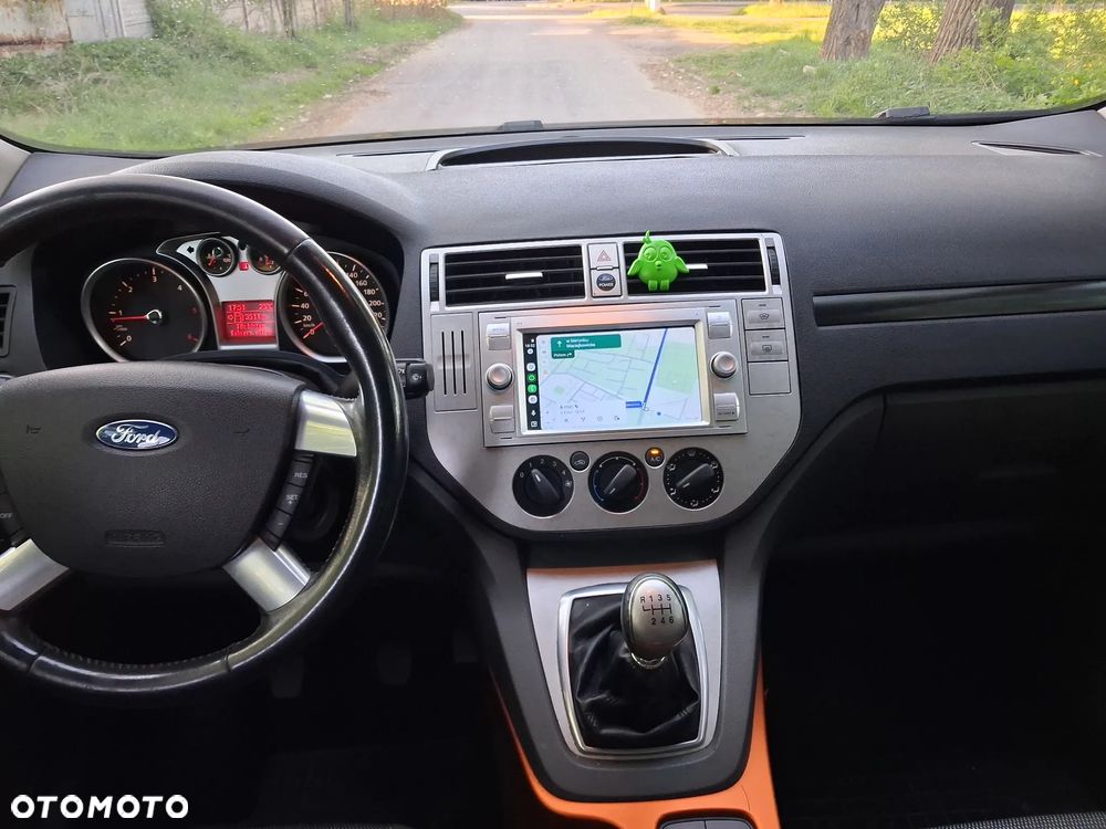 Ford Kuga 2.0 TDCi 2x4 Trend - 9