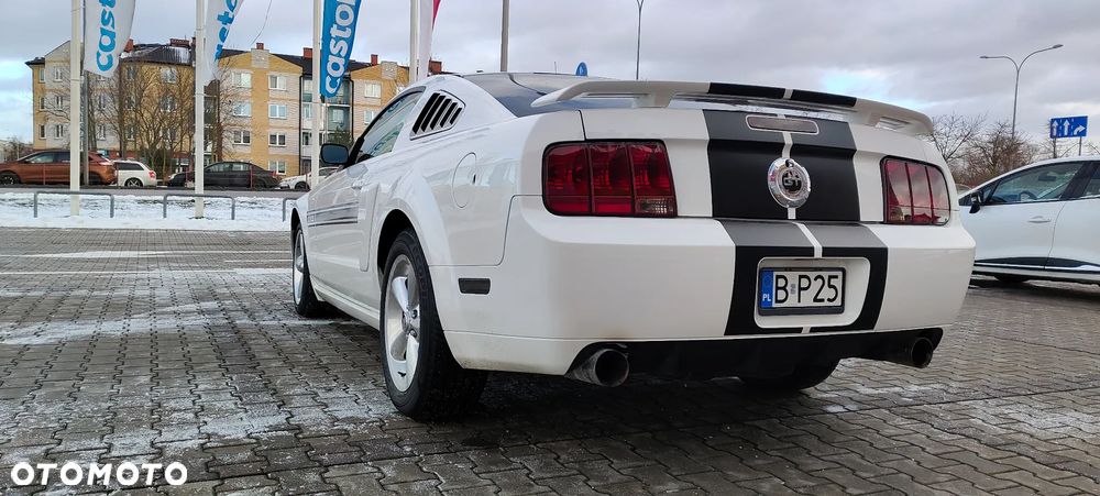 Ford Mustang 4.6 V8 GT Convertible - 11