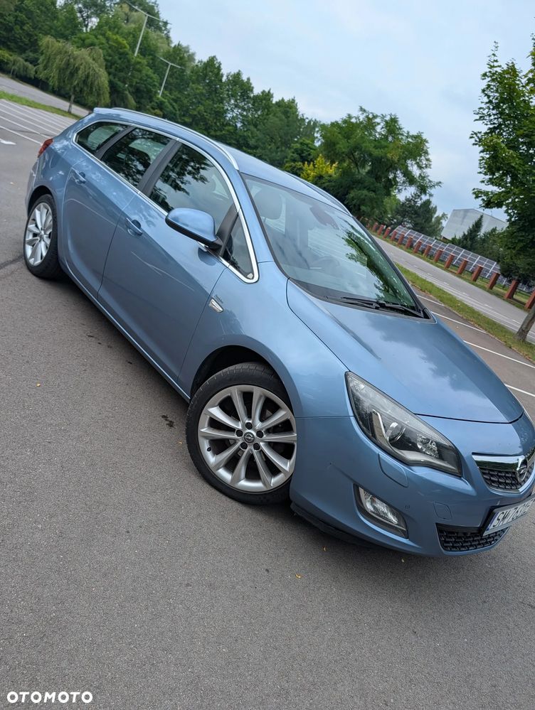 Opel Astra 1.4 Turbo - 1