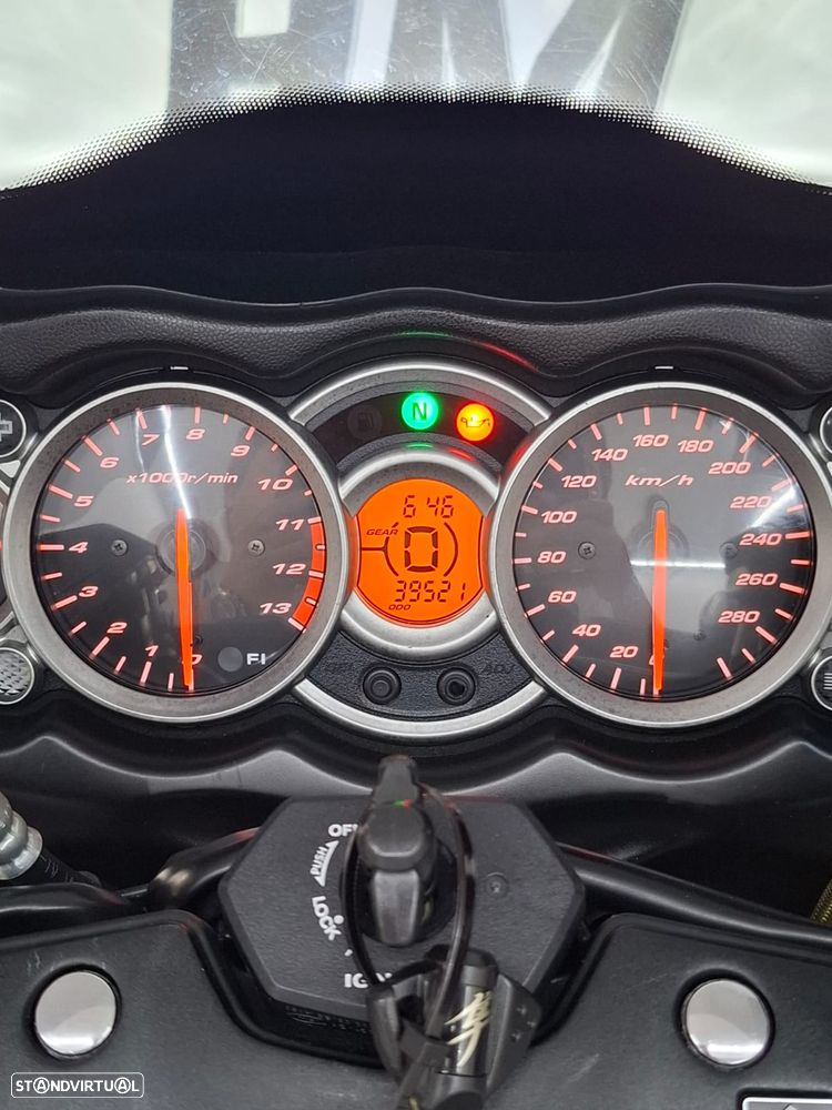 Suzuki Hayabusa GSX 1300R - 18 MESES DE GARANTIA - 9