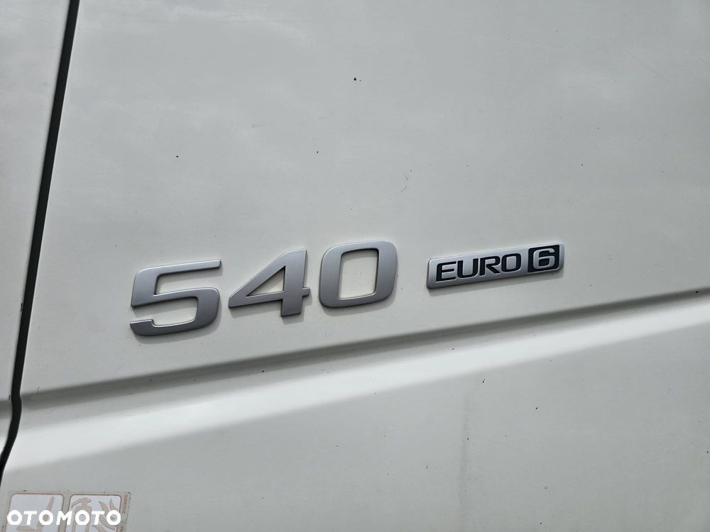 Volvo FH 540 6x4 - 4