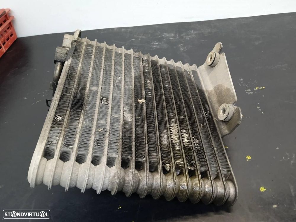 REFRIGERADOR ÓLEO MOTOR HYUNDAI H-1 / STAREX LIMUSINA 2001 -264104A05X - 4