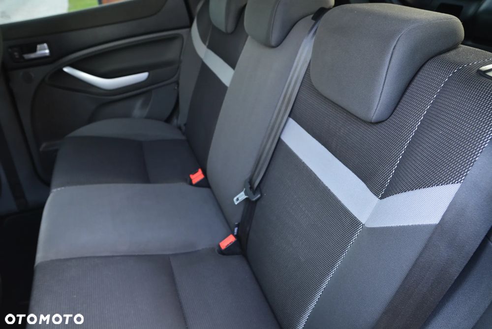 Ford Kuga 2.0 TDCi Titanium - 23