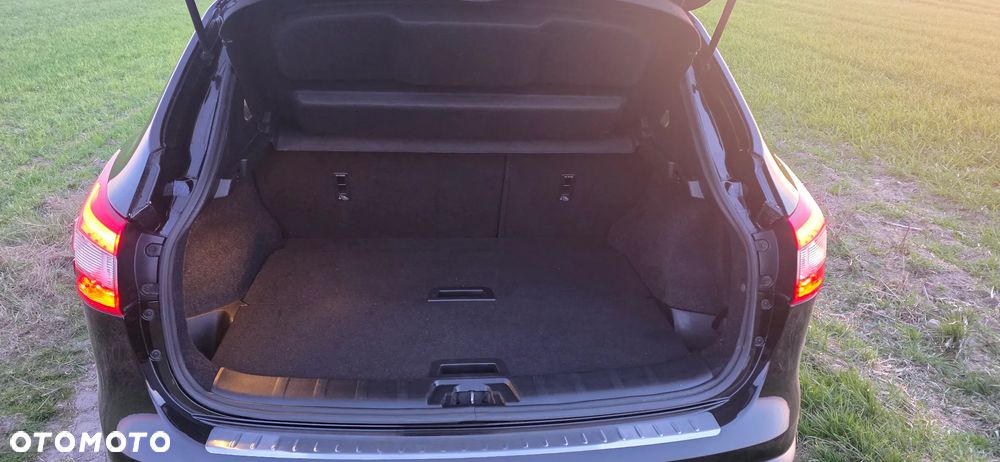 Nissan Qashqai 1.6 dCi Xtronic TEKNA+ - 9