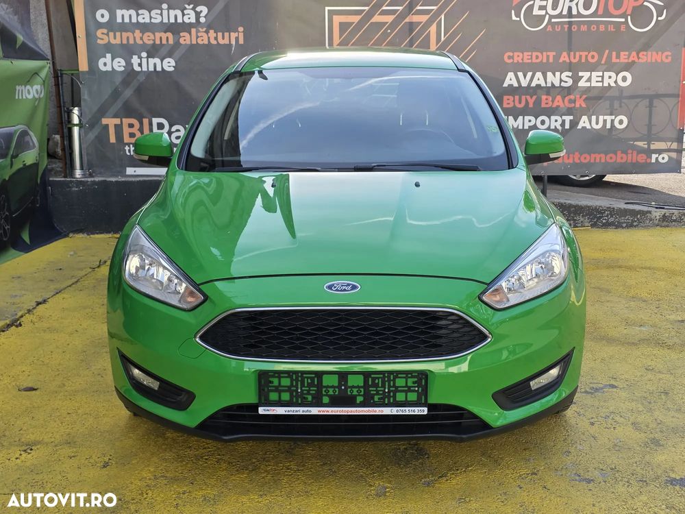Ford Focus - 11