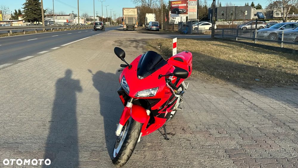 Honda CBR - 4