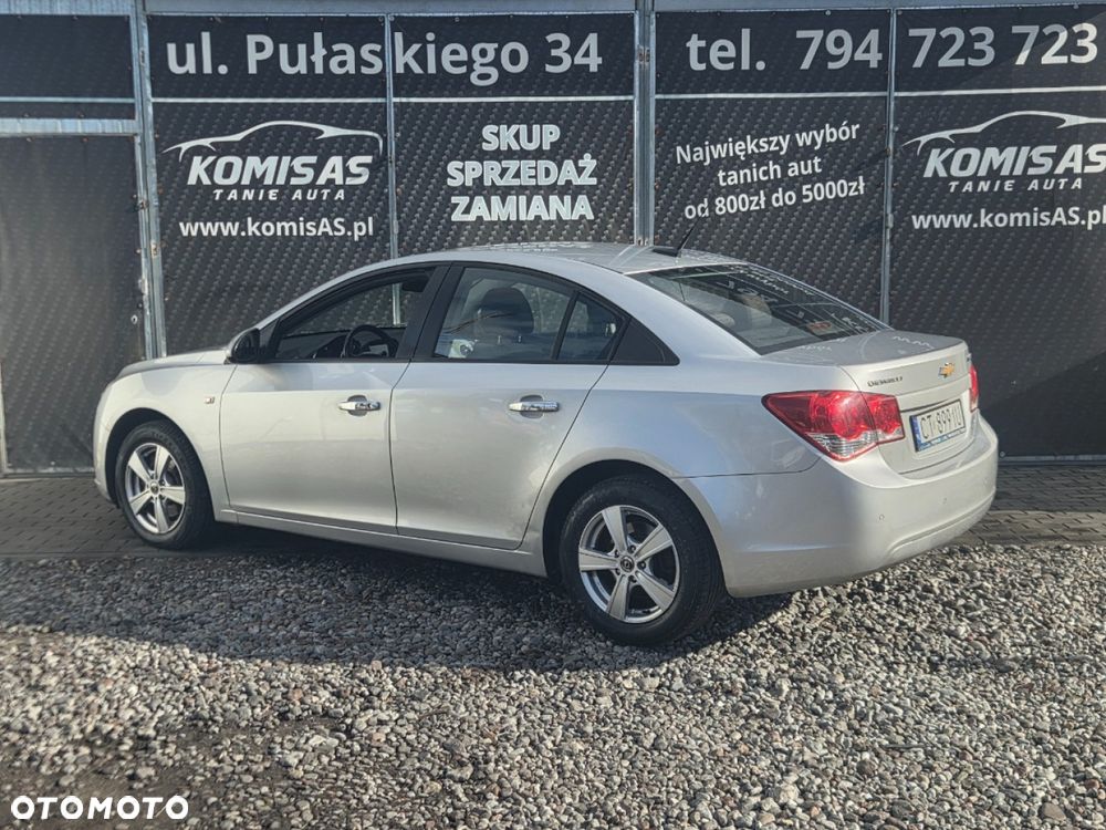 Chevrolet Cruze - 5