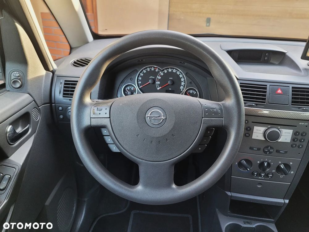 Opel Meriva 1.6 16V Easytronic Selection 110 Jahre - 13