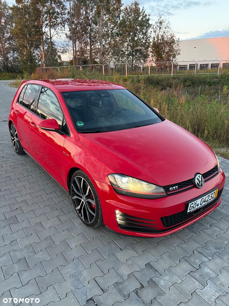 Volkswagen Golf 2.0 TSI BMT GTI Performance DSG - 2