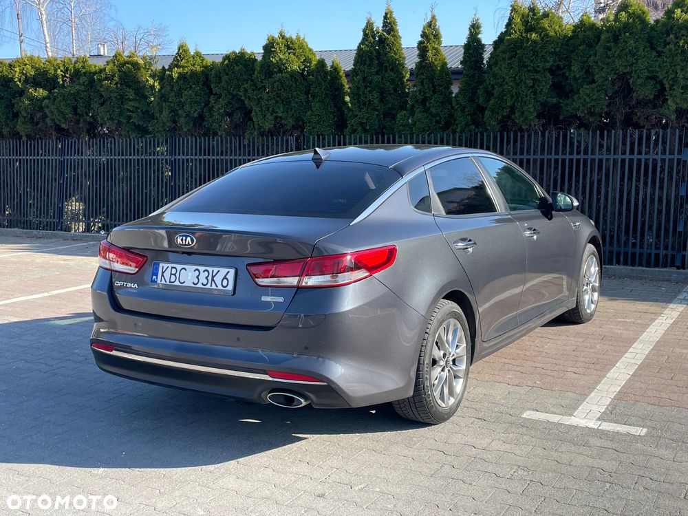 Kia Optima 1.7 CRDI XL DCT - 6