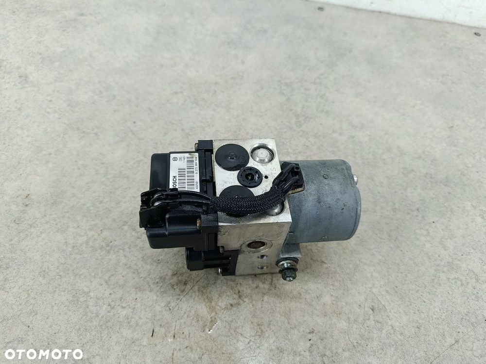 POMPA ABS KIA SORENTO I 58910-3E310 0265216928 0273004660  BOSCH 2.5 CRDI - 10