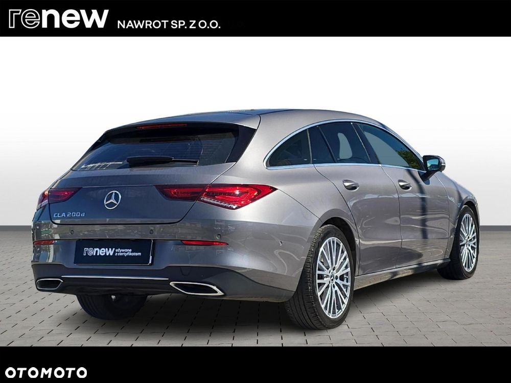 Mercedes-Benz CLA 200 d Progressive 8G-DCT - 5