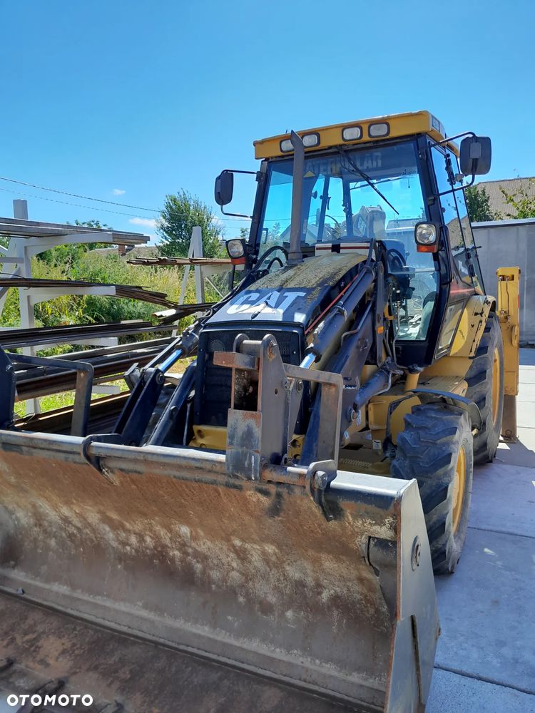 Caterpillar 428D - 1