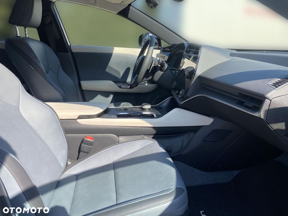 Lexus RZ 450e Prestige DIRECT4 - 13