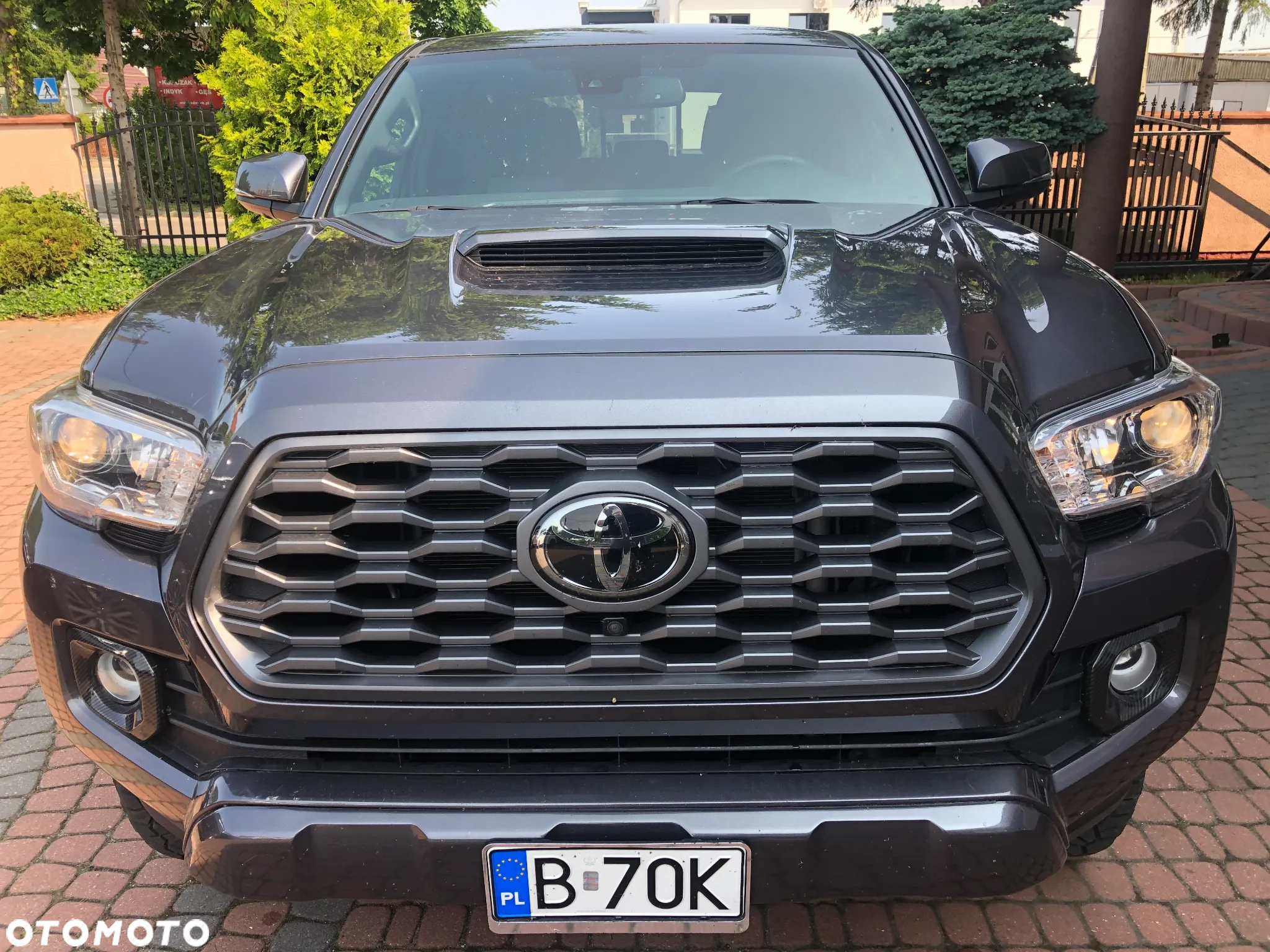 Toyota Tacoma