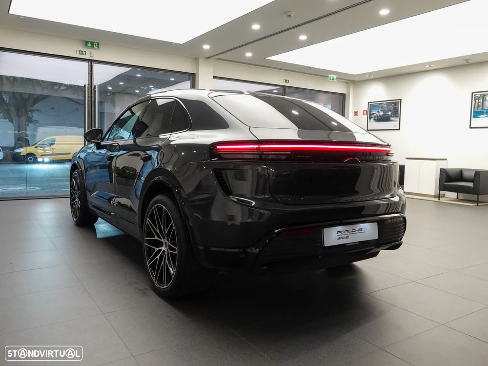 Porsche Macan Electric Turbo - 4