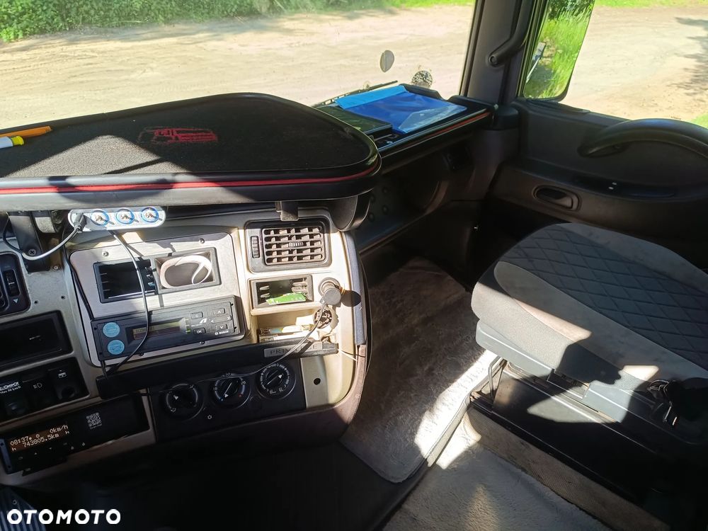 Renault MAGNUM 500 DXI - 4