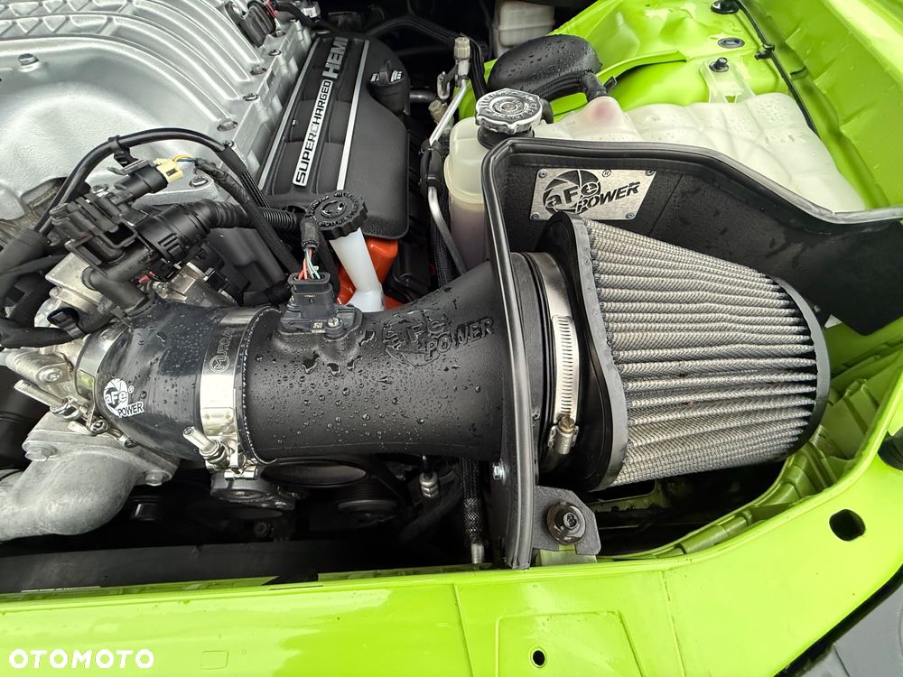 Dodge Challenger - 19