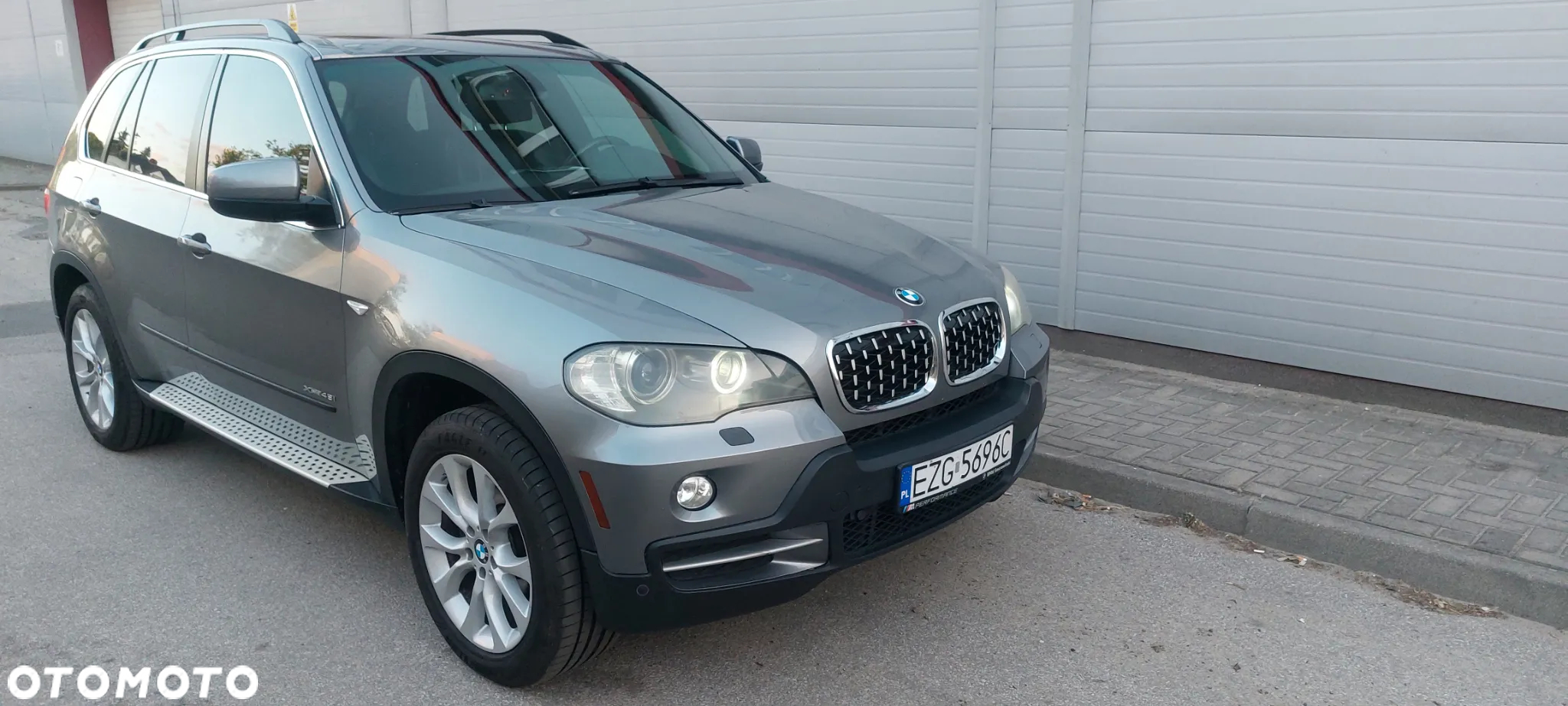 BMW X5 4.8i xDrive - 6