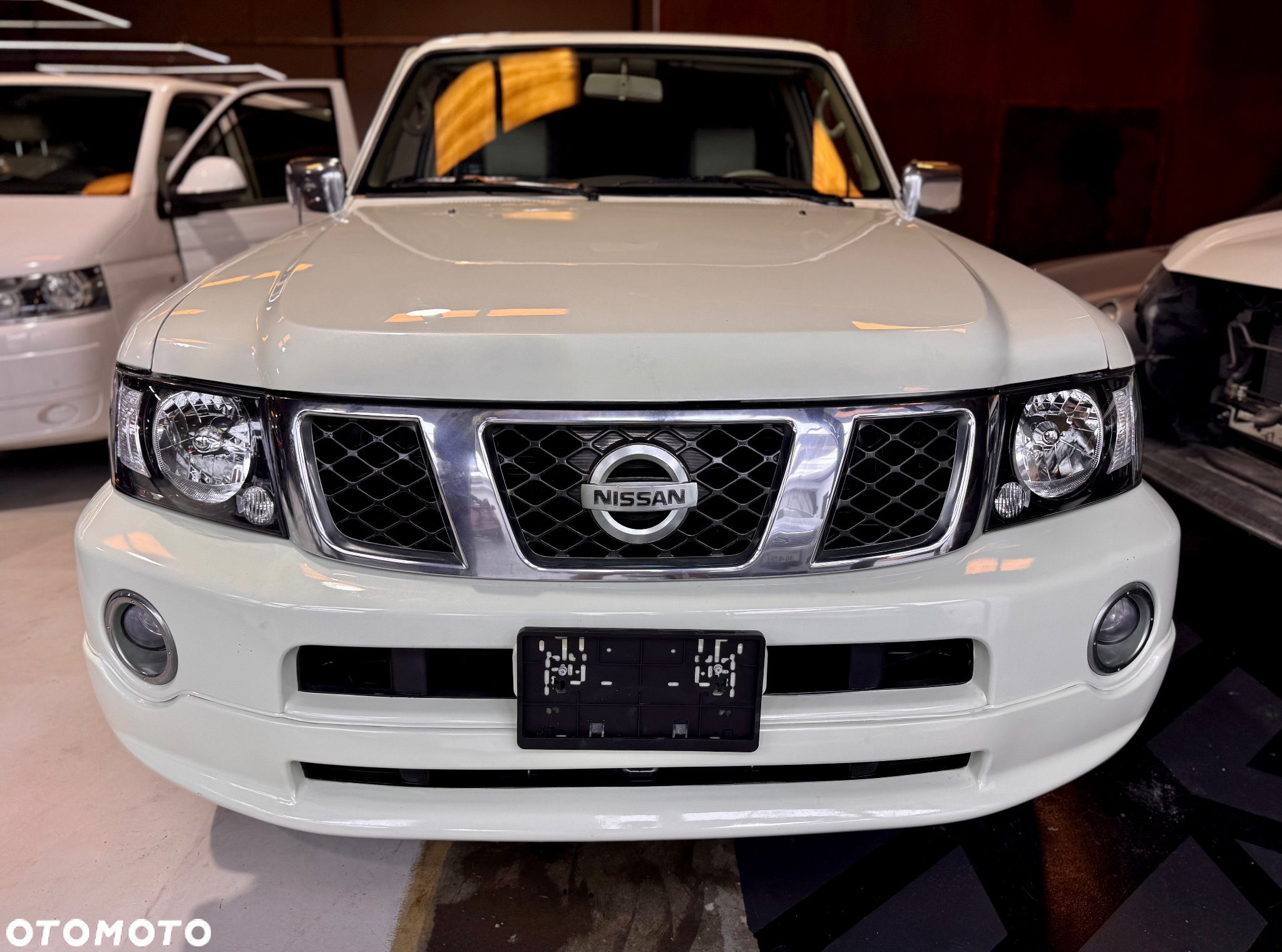 Nissan Patrol - 2