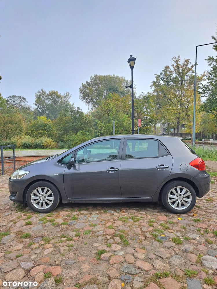 Toyota Auris - 7