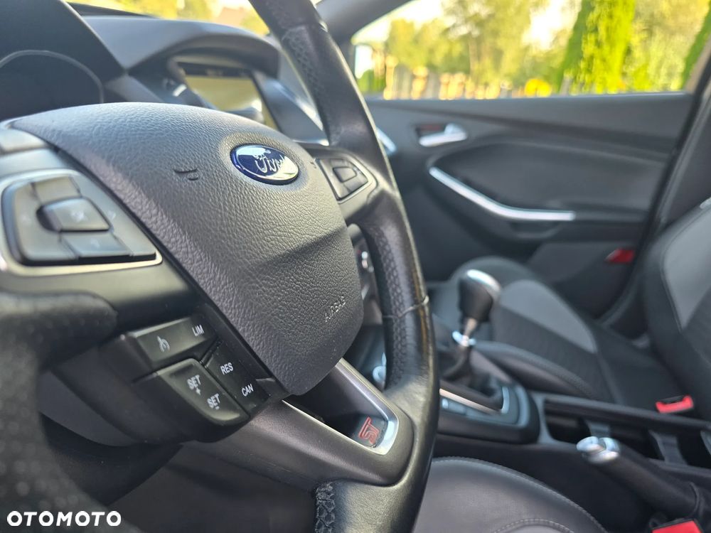 Ford Focus - 18